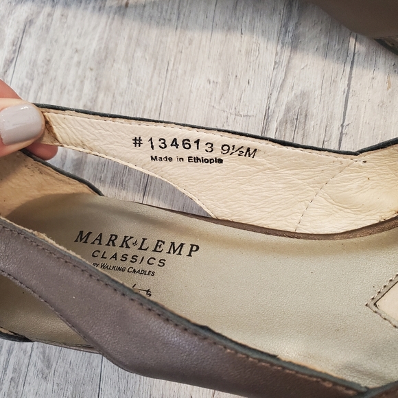 Mark Lemp Classics flats sandals peep toe metallic pewter shoes size 9.5 leather - Picture 8 of 10